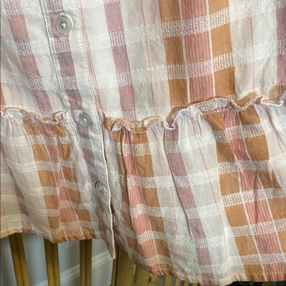 Plaid Sleeveless Peplum Top - Picture 4 of 4